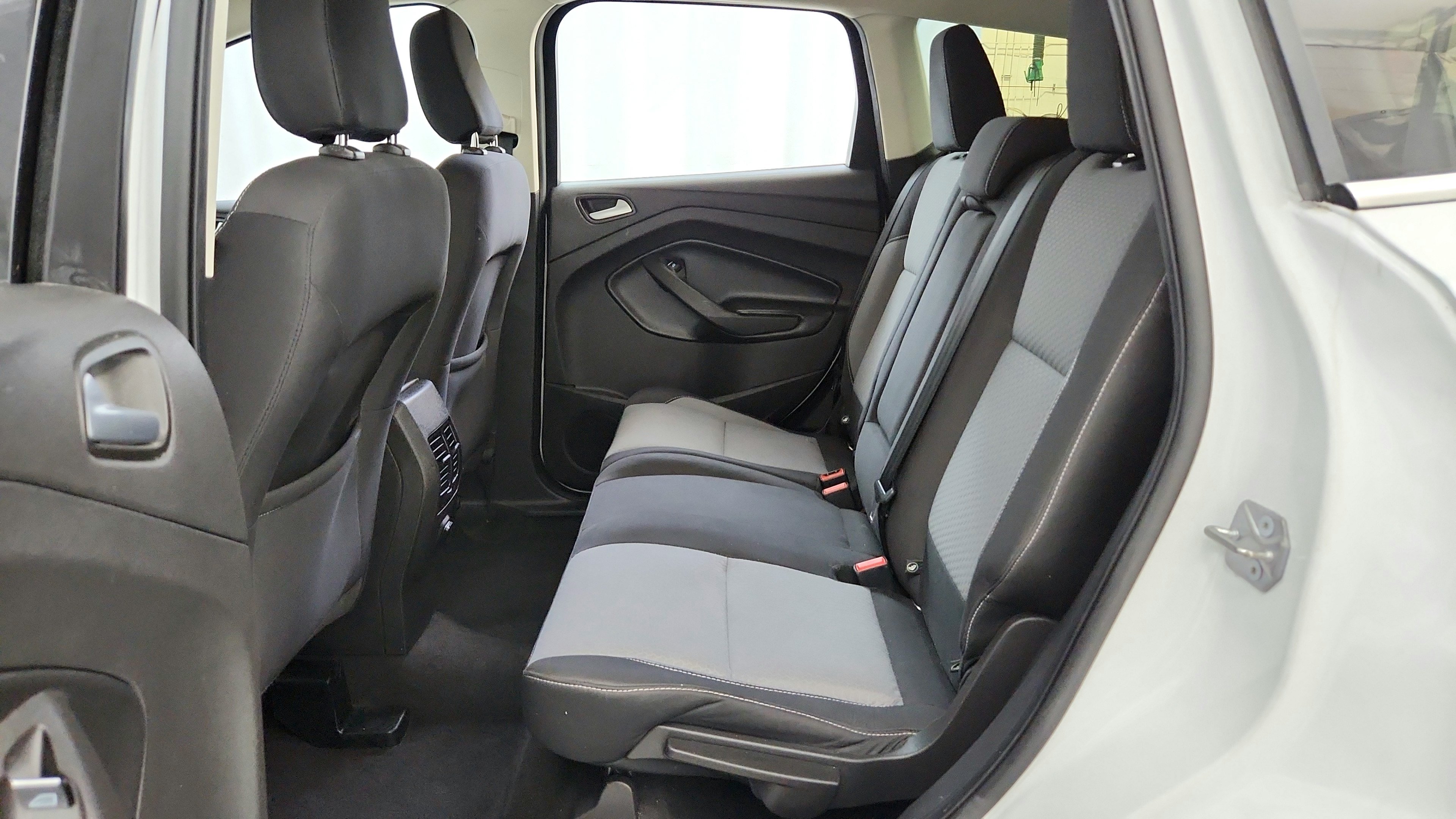 Used 2019 Ford Escape SE AWD/4WD image 27