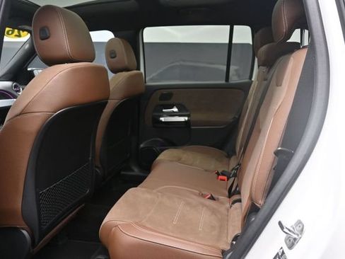 Used 2026 Mercedes-Benz GLB 250 image 21