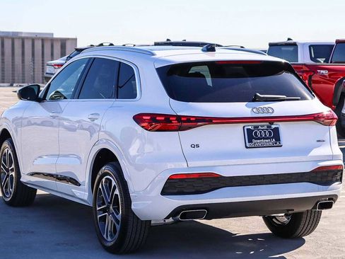 New 2025 Audi Q5 Premium image 6