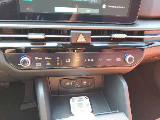 New 2027 Kia Sportage SX FWD image 32