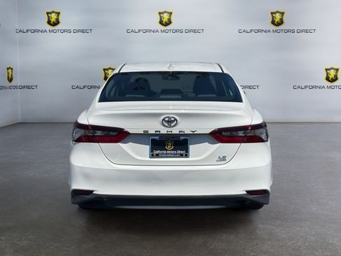 Used 2022 Toyota Camry LE AWD/4WD image 4