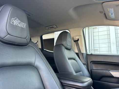 Used 2021 Chevrolet Colorado ZR2 w/ Colorado ZR2 Bison Edition image 15