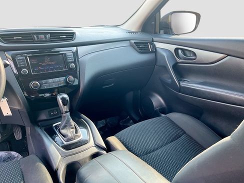 Used 2021 Nissan Rogue Sport S AWD/4WD image 21