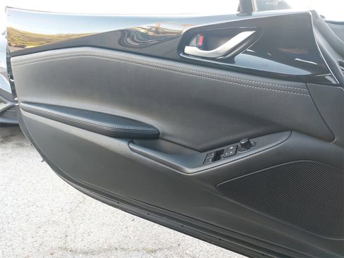 Used 2024 MAZDA MX-5 Miata Club w/ Interior Package image 24