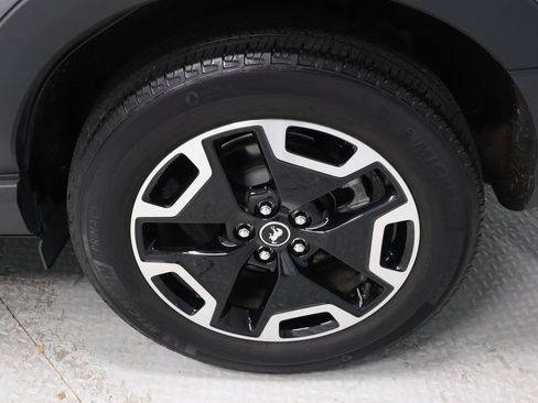 Certified 2023 Ford Bronco Sport Outer Banks w/ Tech Package image 19