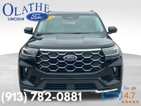 Used 2025 Ford Explorer Platinum w/ LUX Leather Package image 8