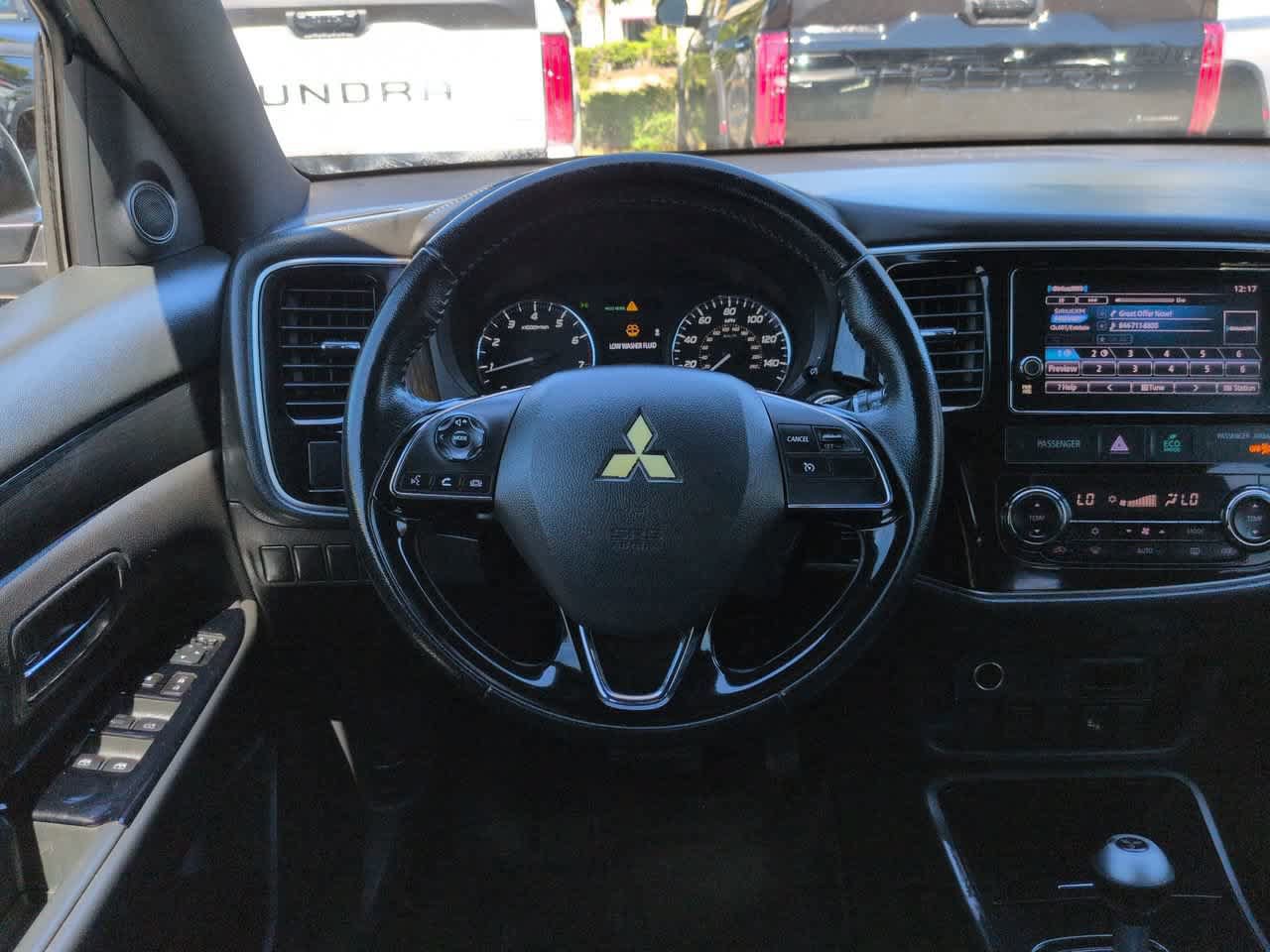 Used 2018 Mitsubishi Outlander LE FWD image 15