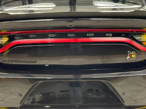 Used 2020 Dodge Charger Scat Pack w/ Navigation & Travel Group RWD image 11