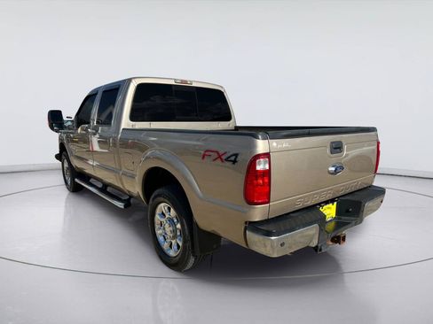 Used 2014 Ford F250 Lariat w/ Lariat Ultimate Package AWD/4WD image 5