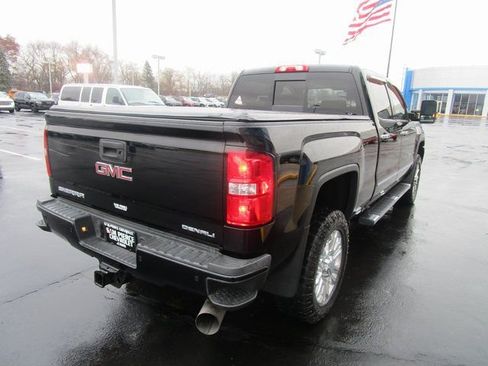 Used 2018 GMC Sierra 2500 Denali image 5