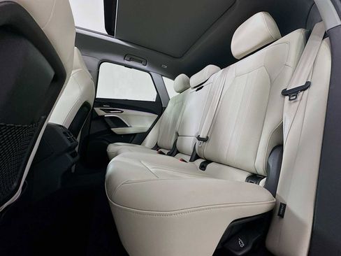 Certified 2025 Audi Q5 Premium Plus w/ Premium Plus image 22