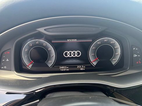 Used 2022 Audi Q7 3.0T Premium AWD/4WD image 10