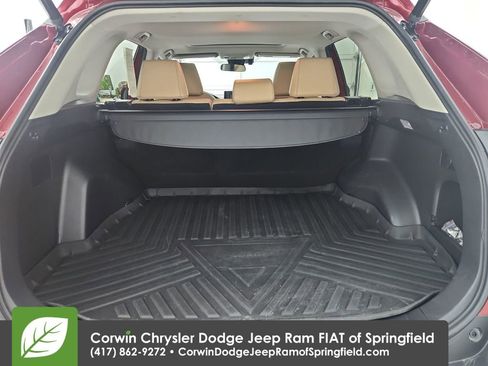Used 2021 Toyota RAV4 XLE Premium AWD/4WD image 30