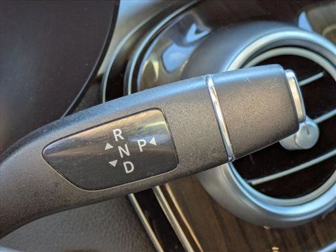 Used 2016 Mercedes-Benz GLC 300 image 11