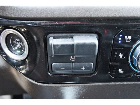 Used 2024 GMC Sierra 1500 SLT w/ SLT Convenience Package AWD/4WD image 28