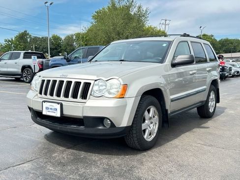 Used 2009 Jeep Grand Cherokee Laredo AWD/4WD image 5