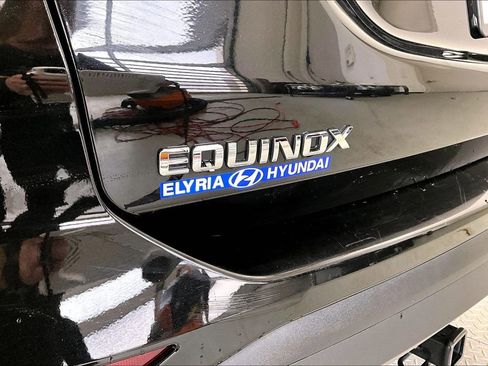 Used 2020 Chevrolet Equinox LS w/ LS Convenience Package image 32