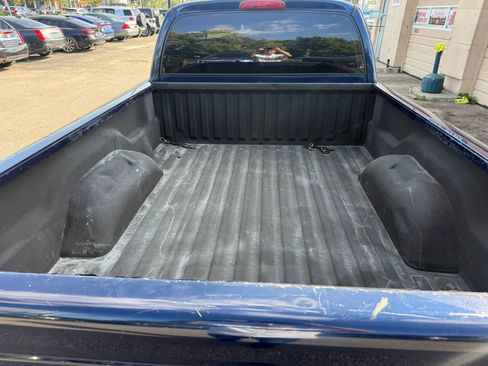 Used 2004 Dodge Dakota 4x4 Club Cab w/ Tire & Handling Group image 8
