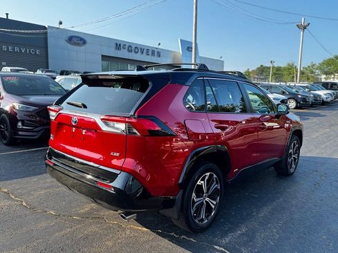 Used 2022 Toyota RAV4 XSE image 9
