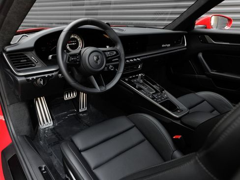 Certified 2025 Porsche 911 Turbo S AWD/4WD image 4