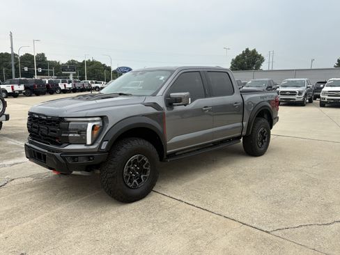 Used 2024 Ford F150 Raptor w/ Equipment Group 803A Raptor R AWD/4WD image 4