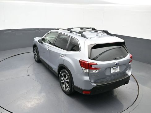 Used 2021 Subaru Forester Limited image 40