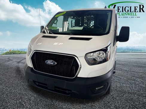 Used 2025 Ford Transit 250 Low Roof w/ Exterior Upgrade Package RWD image 9
