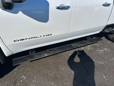 Used 2024 GMC Sierra 2500 Denali Ultimate w/ Max Trailering Package image 14