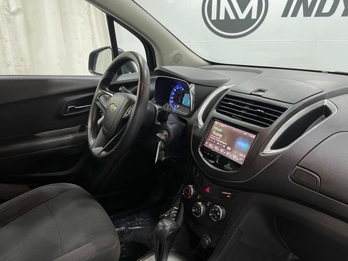 Used 2016 Chevrolet Trax LS image 18