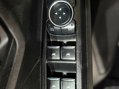 Used 2023 Ford Escape ST-Line image 33