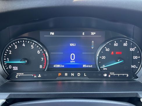 Used 2023 Ford Explorer XLT w/ Equipment Group 202A AWD/4WD image 19