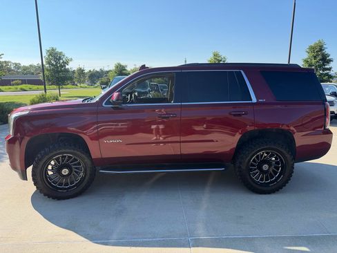 Used 2016 GMC Yukon SLT w/ Open Road Package AWD/4WD image 4