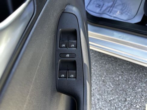 Used 2014 Volkswagen Jetta S FWD image 9