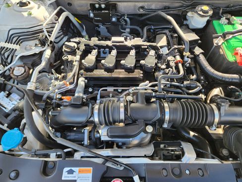 Used 2021 Honda Accord EX-L image 42