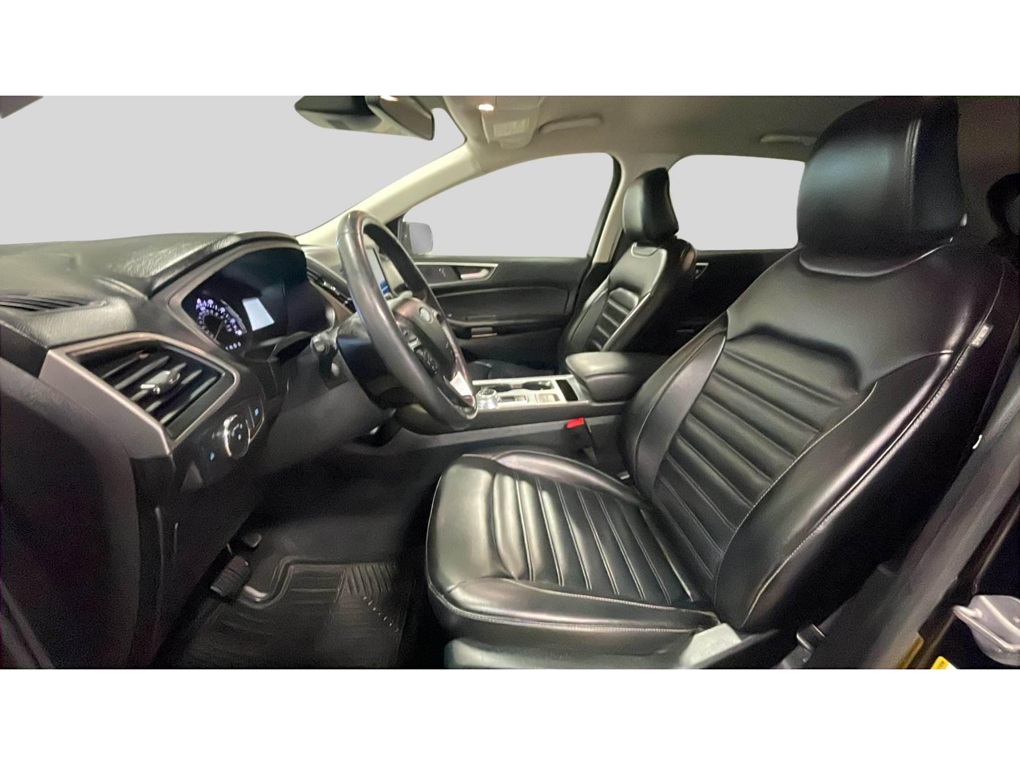 Used 2022 Ford Edge SEL AWD/4WD image 11