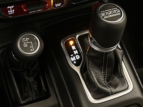 Used 2024 Jeep Wrangler Unlimited Rubicon 392 image 29