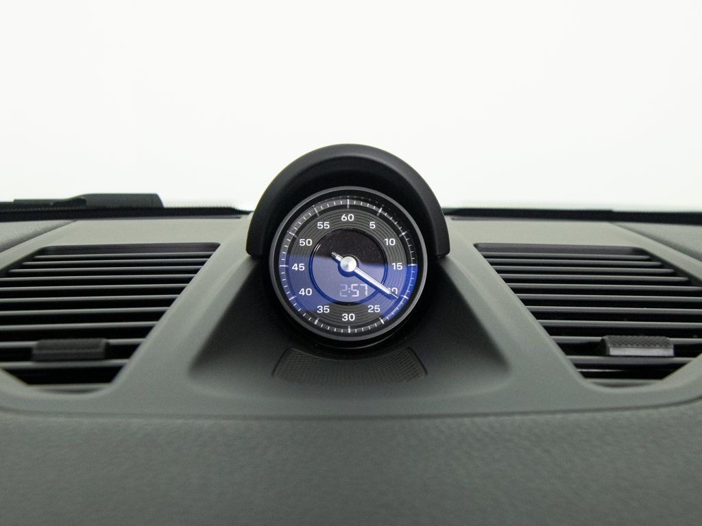Certified 2025 Porsche 911 Carrera RWD image 30