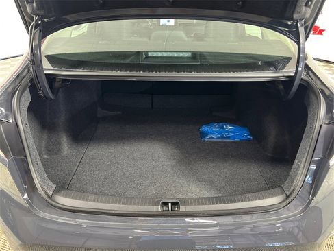 New 2025 Toyota Corolla LE image 18