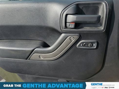 Used 2016 Jeep Wrangler Unlimited Sport image 10