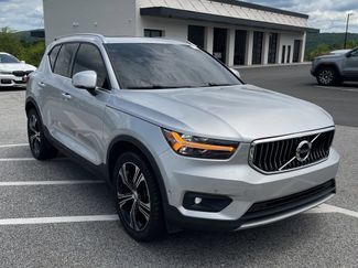 Used 2019 Volvo XC40 T5 Inscription AWD/4WD video 1