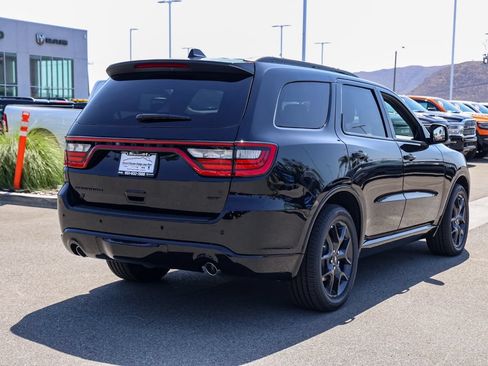 New 2026 Dodge Durango GT w/ Blacktop Package AWD/4WD image 4