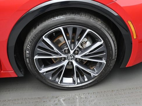 Certified 2025 Toyota Prius XLE image 35