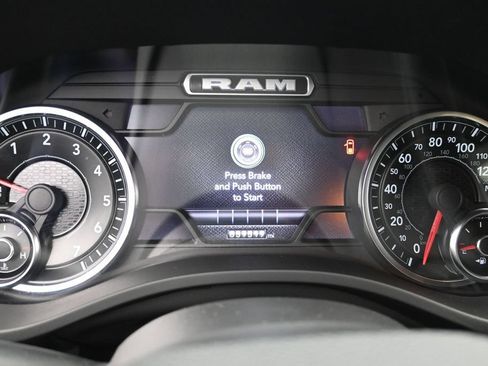 Used 2023 RAM 1500 Big Horn AWD/4WD image 11