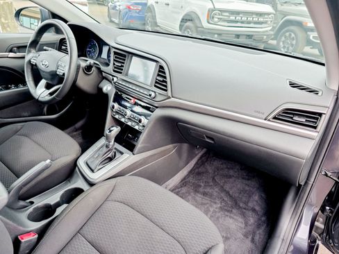 Used 2020 Hyundai Elantra ECO w/ Cargo Package (C1) image 9