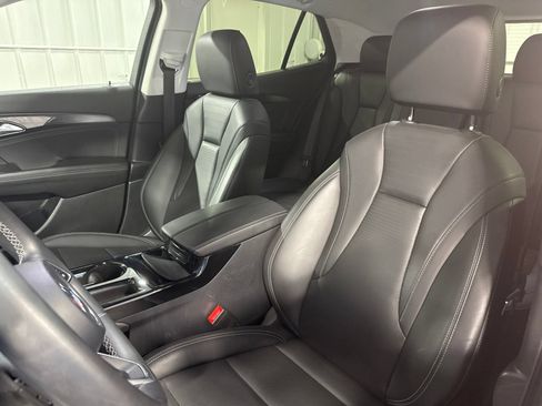 Used 2025 Buick Envision Preferred AWD/4WD image 23