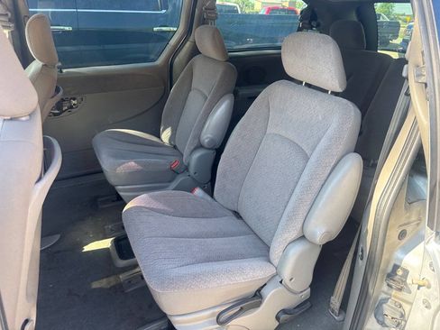 Used 2001 Dodge Grand Caravan Sport FWD image 12