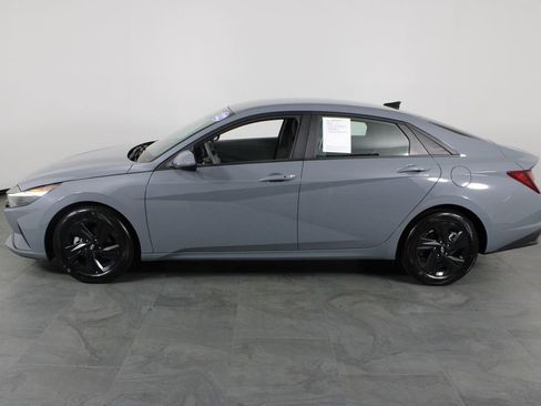 Certified 2022 Hyundai Elantra SEL image 10