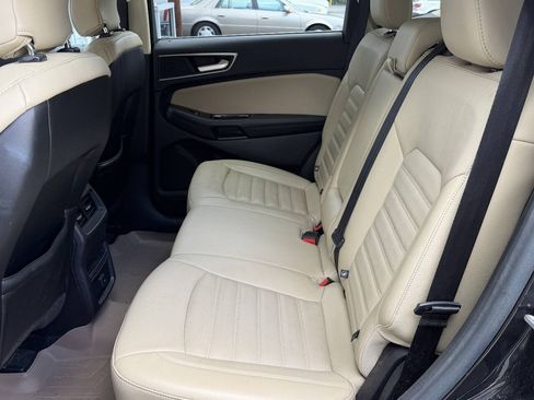 Used 2015 Ford Edge SEL w/ Equipment Group 201A AWD/4WD image 15