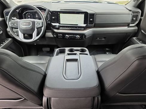 Used 2026 GMC Sierra 1500 SLT RWD image 15