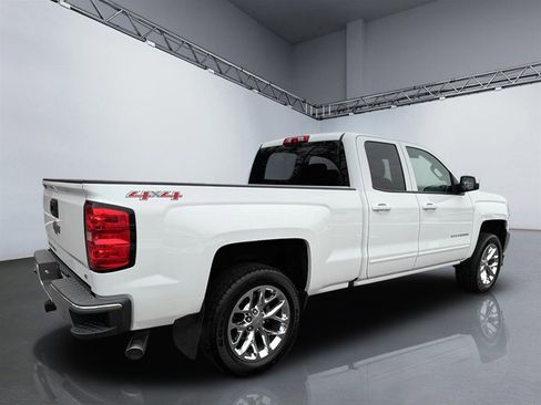 Used 2017 Chevrolet Silverado 1500 LT w/ All Star Edition image 8